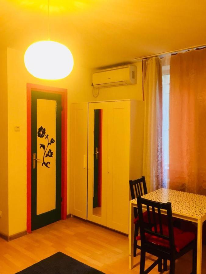 Central Charming Apartments Bukarest Exterior foto