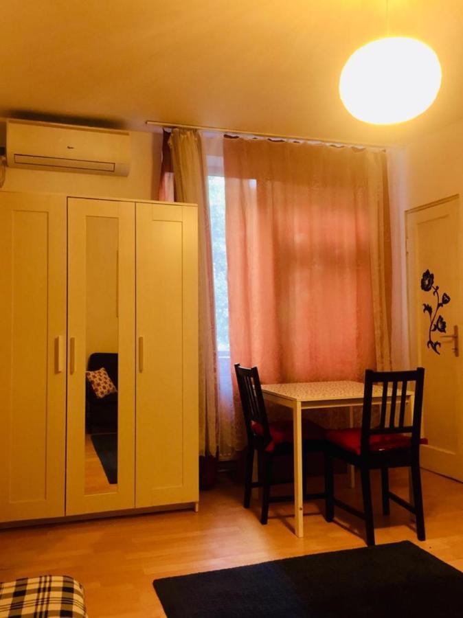 Central Charming Apartments Bukarest Exterior foto